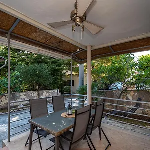 https://sunset-jasenice-zadar.hotelinzadar.com